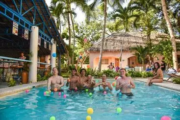 Auberge Mad Monkey Panglao