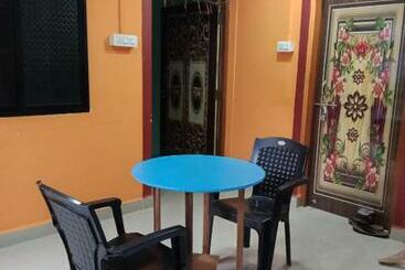 פנסיון Shiva Parvati Krupa Bk