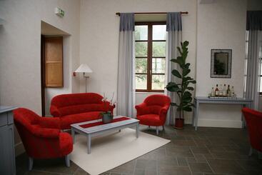 Hotel Domaine De Chantemerle