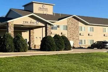 酒店 Okoboji Inn & Suites