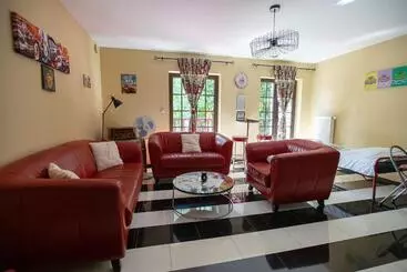 پانسیون Western City