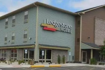 Ledgestone Hotel Billings