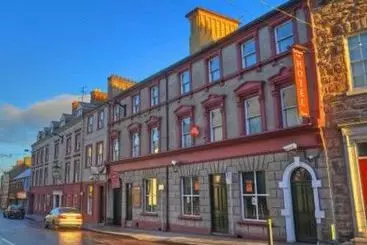 Hotel Charlemont Arms