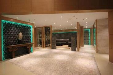 Отель Menoir Dorsett Madrid Leganes