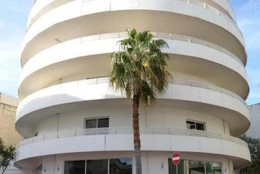 בית מלון כפרי Oriana