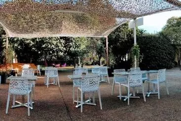 Le Mas Des Quintrands Manosque  Motel De Charme