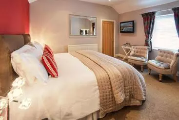 Пансион The Bondgate Boutique