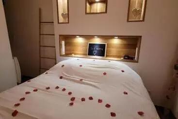 Aamiaismajoitus (B&B) L Escapade Romantique