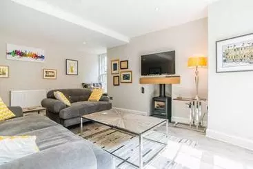 21a Luxury Apartment