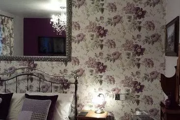 Bed and Breakfast No. 71