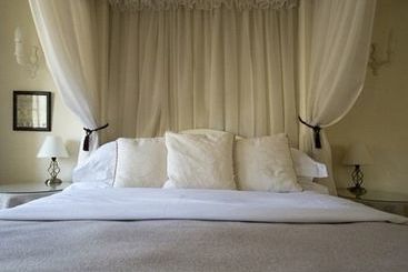 Hotel Cardynham House