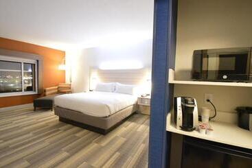 酒店 Holiday Inn Express & Suites Toledo South Perrysburg, An Ihg