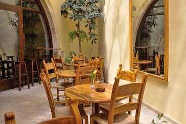 ペンション Byzantine