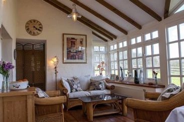 Bed and Breakfast Fernside Cottage