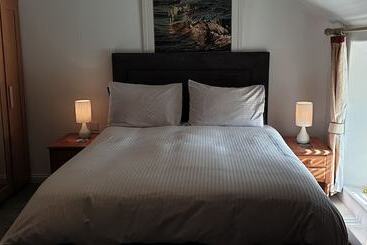 Отель Farmers Arms