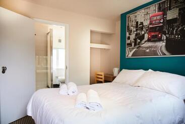 Hotel The Lord Grenfell