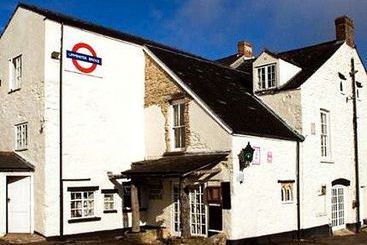 ホテル The Malt Shovel Inn