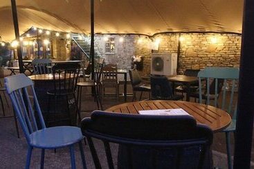 فندق The Riverside