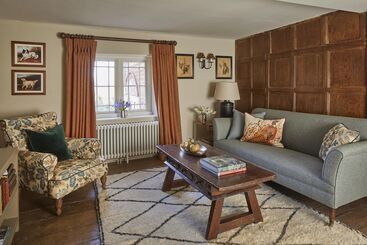 酒店 The Three Daggers