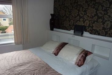 ペンション Waverley Guest House