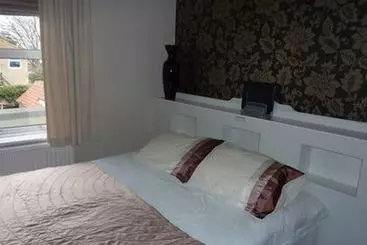 Пансион Waverley Guest House