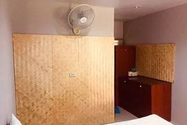 هتل Lipe Banyan Apartments