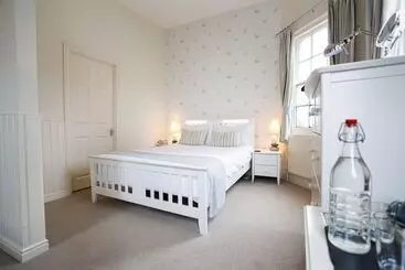 酒店 The Boathouse