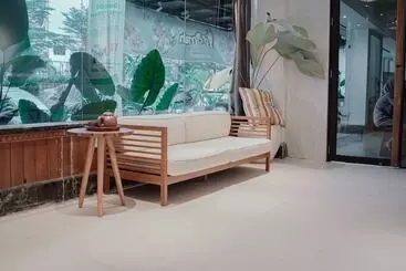 בית מלון כפרי The Hills Batam