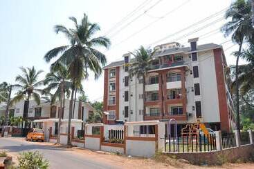 Hotel Relax Holiday Home