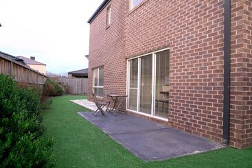 פנסיון Newly Modern Home For Big Group Near Sc