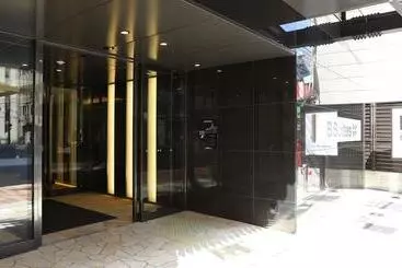 هتل B Suites Namba Kuromon