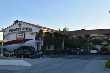 Motelli Dynasty Suites Santa Fe Springs
