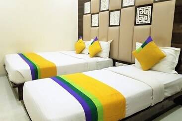 Szálloda Hexa Magnet