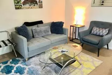 مبيت وإفطار Bluff Ocean Vista Motel