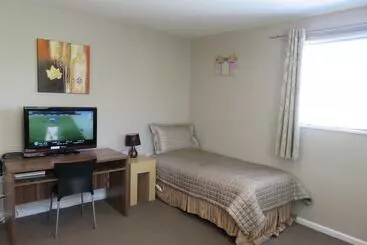 汽车旅馆 Mcwilliam Apartments