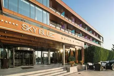 Sky Blue Hotel & Spa