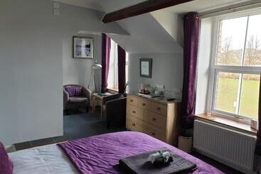 住宿加早餐  Bronwye Guest House