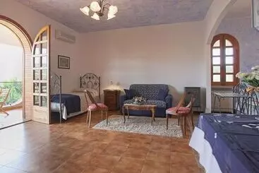 ベッドアンドブレックファースト Villa Diana