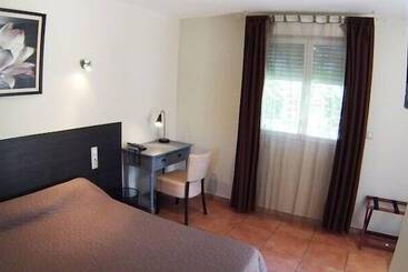 هتل Saint Germain