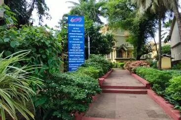 レジデンス Miramar Residency