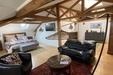 Pension  Château Papounan