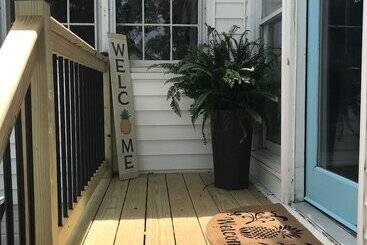 צימר The Cedar Point House