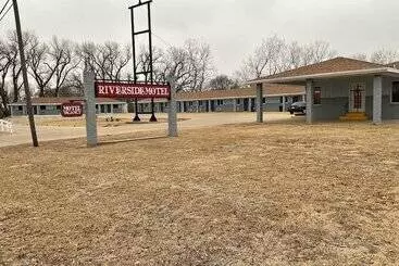 Riverside Motel