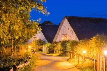 Puy Du Fou France Hotel Les Iles De Clovis