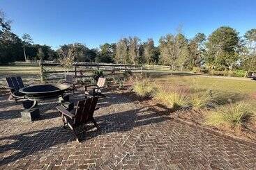 Cedar Lodge On Honey Creek