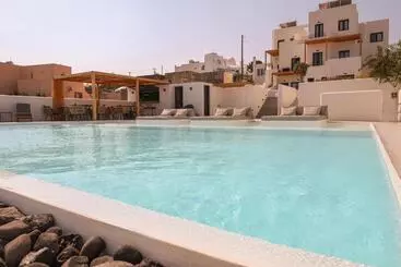 Hotelli North Wind Luxury Suites