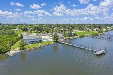 Motelli The Sportsman S Lodge & Marina