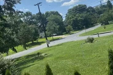 Majatalo Akeem S  Guest House