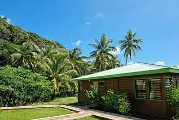 هتل Oasis De Kiamu