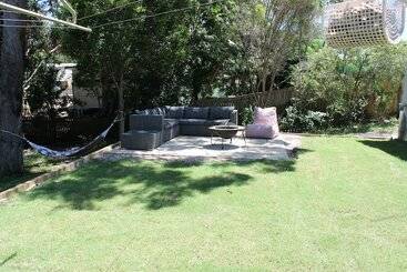 Пансион Little Ray On Sunshine